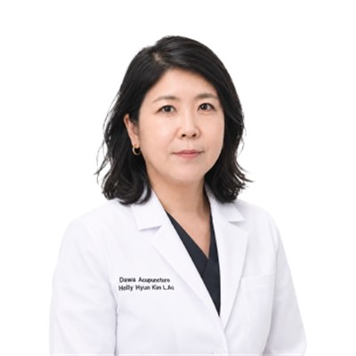 Holly Hyun Kim, L.Ac.